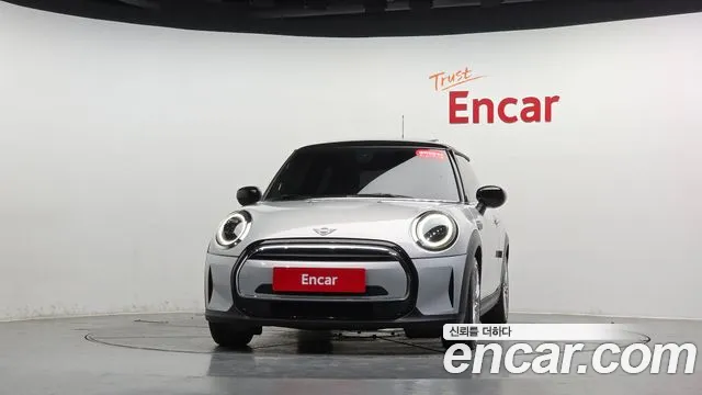 MINI Hatch 2021 thumb 2