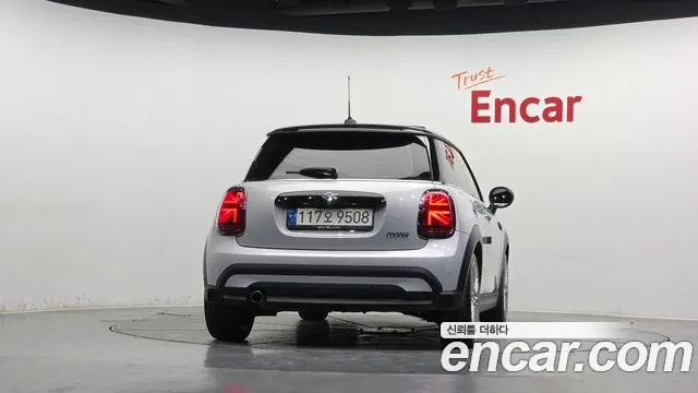 MINI Hatch 2021 thumb 3