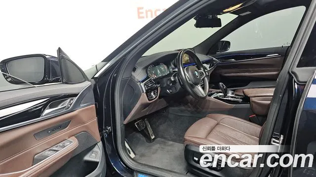 BMW Gran Turismo 2021 thumb 9