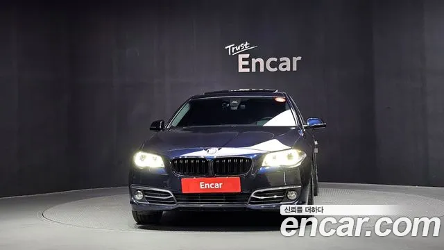 BMW 5-Series 2015 thumb 3