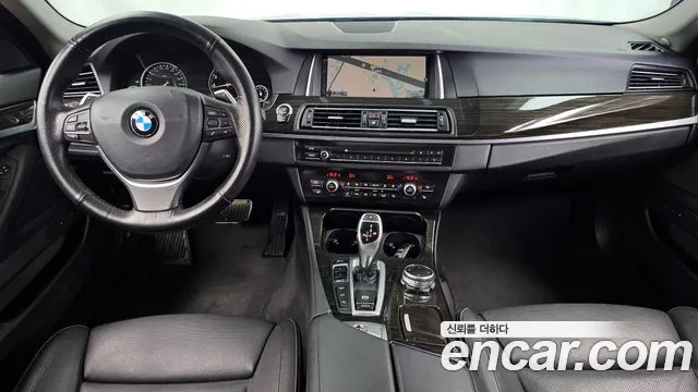 BMW 5-Series 2015 thumb 7