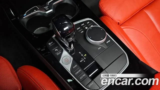 BMW 1-Series 2021 thumb 9