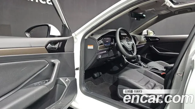 Volkswagen Jetta 2021 thumb 10