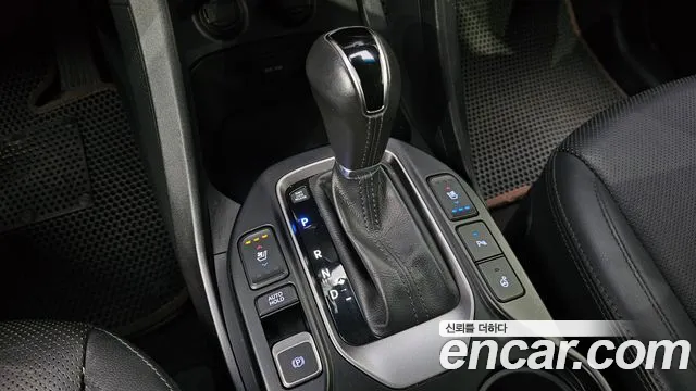 Hyundai Santa Fe 2015 thumb 9
