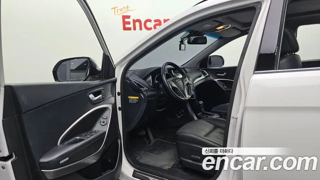 Hyundai Santa Fe 2015 thumb 10