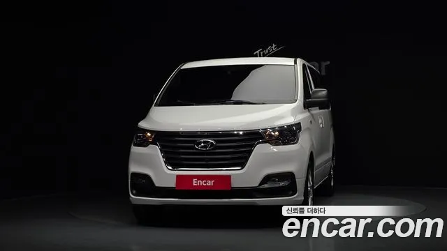 Hyundai Starex 2018 thumb 3