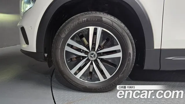 Mercedes-Benz GLB 2021 thumb 5