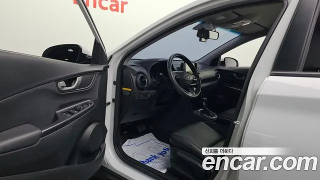 Hyundai Kona 2017 thumb 10