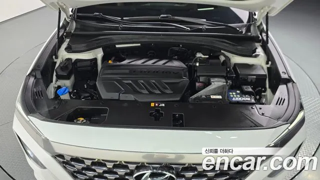 Hyundai Santa Fe 2018 thumb 6