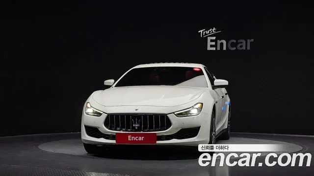 Maserati Ghibli 2020 thumb 3