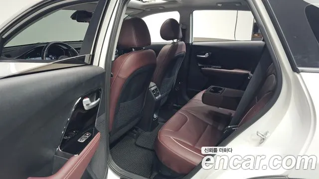 Kia Niro 2021 thumb 11
