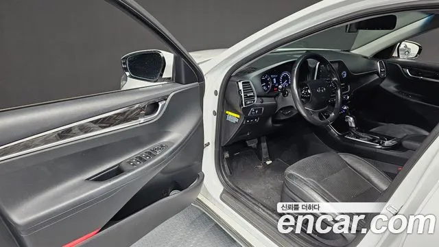 Hyundai Grandeur 2019 thumb 10