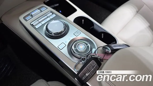 Genesis GV70 2024 thumb 9