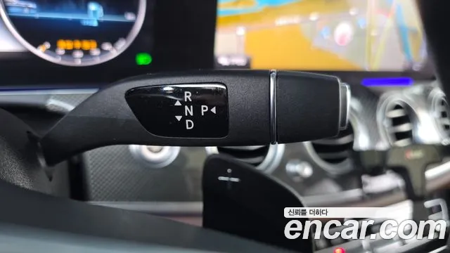 Mercedes-Benz E-Класс 2019 thumb 9