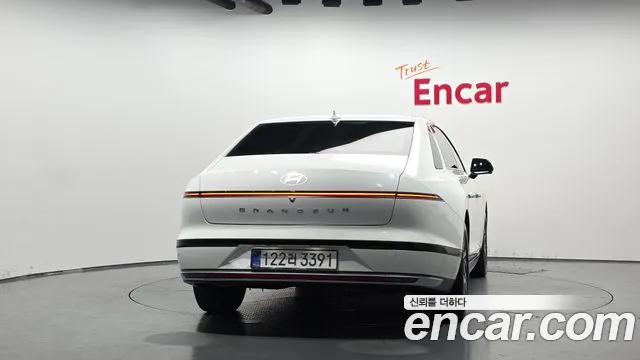 Hyundai Grandeur 2023 thumb 3