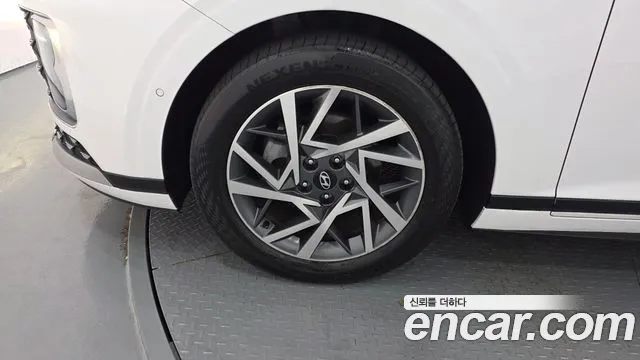 Hyundai Grandeur 2023 thumb 4