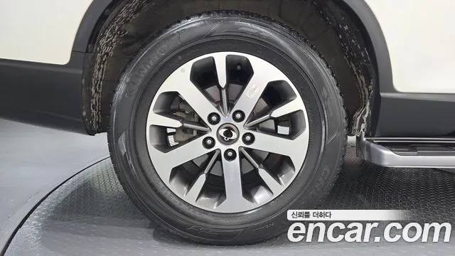 KG_Mobility_Ssangyong Rexton 2023 thumb 5