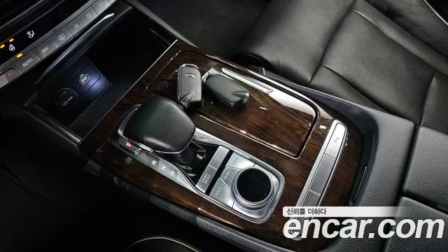 Kia K9 2018 thumb 9
