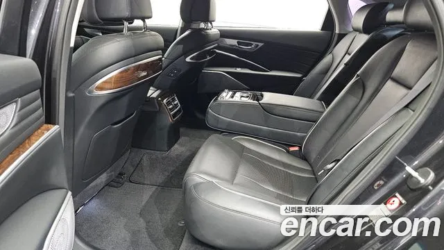 Kia K9 2018 thumb 12