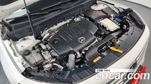 Mercedes-Benz GLB 2024 thumb 6