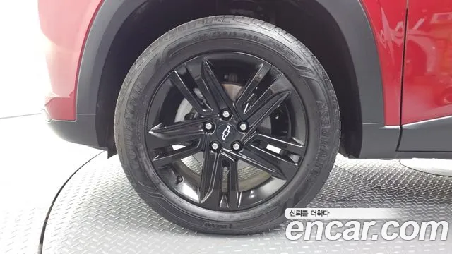 ChevroletGMDaewoo Tracker 2023 thumb 4