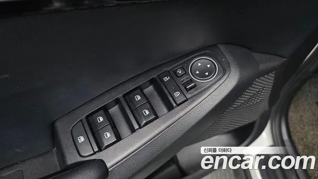 Kia Seltos 2019 thumb 11