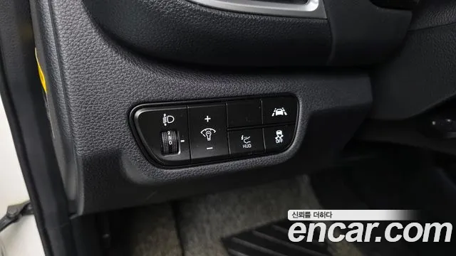 Kia Seltos 2019 thumb 12