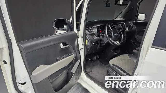 Kia Ray 2019 thumb 10