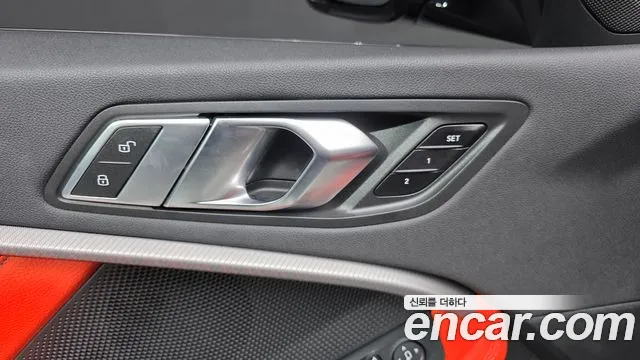 BMW 1-Series 2021 thumb 11