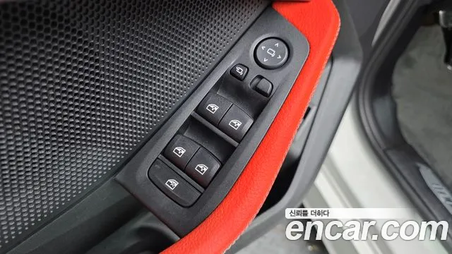 BMW 1-Series 2021 thumb 12