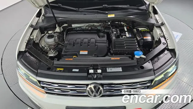 Volkswagen Tiguan 2020 thumb 6