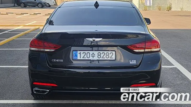 Hyundai Genesis 2014 thumb 4