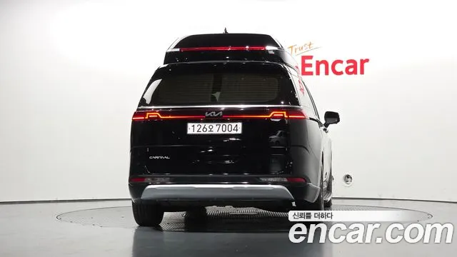 Kia Carnival 2022 thumb 3