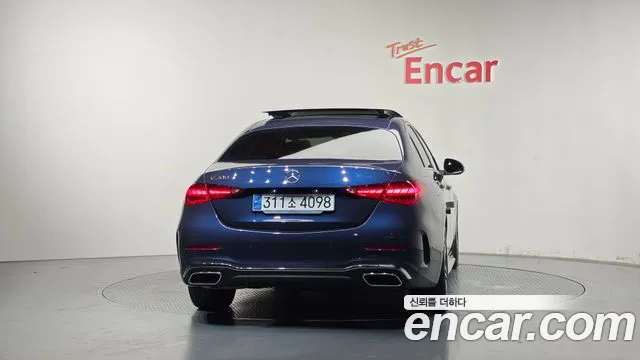 Mercedes-Benz C-Класс 2024 thumb 4