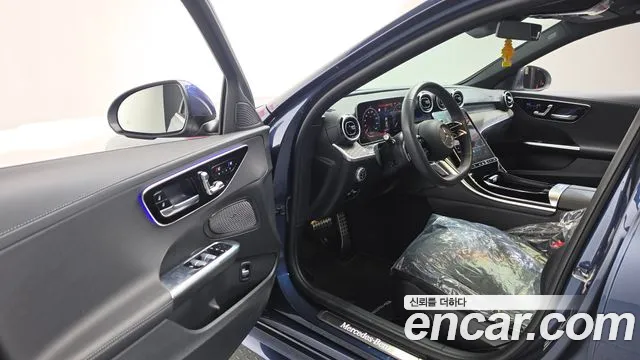 Mercedes-Benz C-Класс 2024 thumb 10