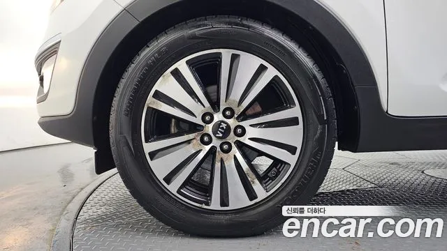 Kia Sportage 2015 thumb 5