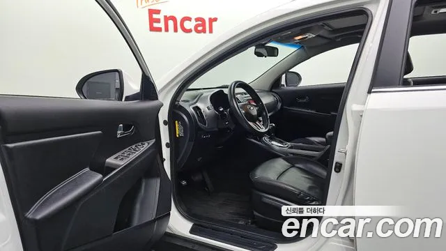 Kia Sportage 2015 thumb 10