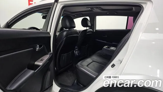 Kia Sportage 2015 thumb 11