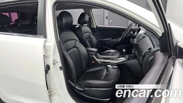 Kia Sportage 2015 thumb 12