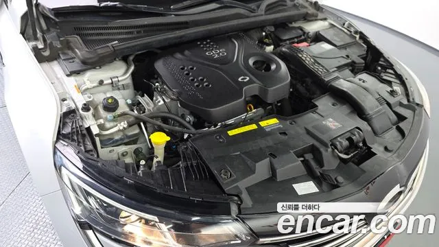 Renault-KoreaSamsung Megane 2016 thumb 6