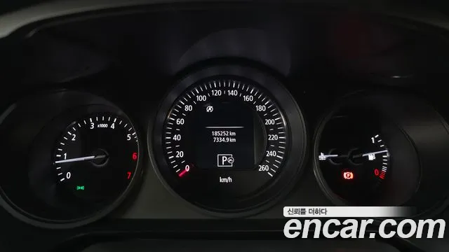 Renault-KoreaSamsung Megane 2016 thumb 8