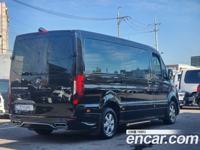 Mercedes-Benz Sprinter 2021 thumb 2