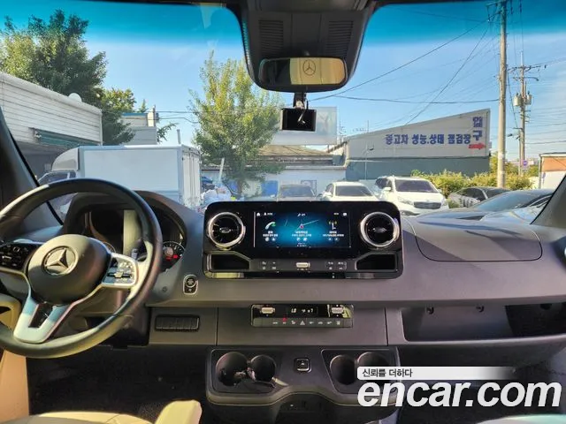 Mercedes-Benz Sprinter 2021 thumb 7