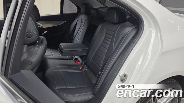 Mercedes-Benz E-Класс 2018 thumb 11