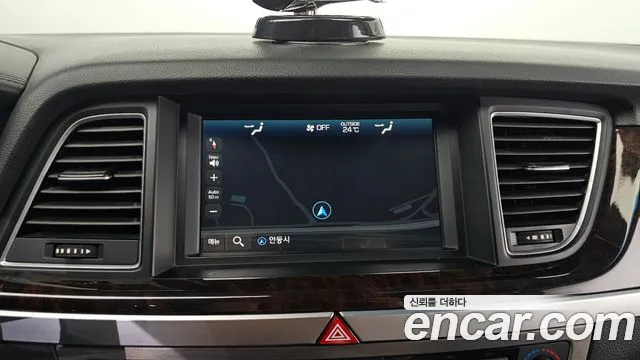 Hyundai Genesis 2015 thumb 12