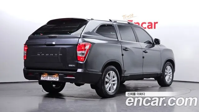 KG_Mobility_Ssangyong Rexton 2019 thumb 2