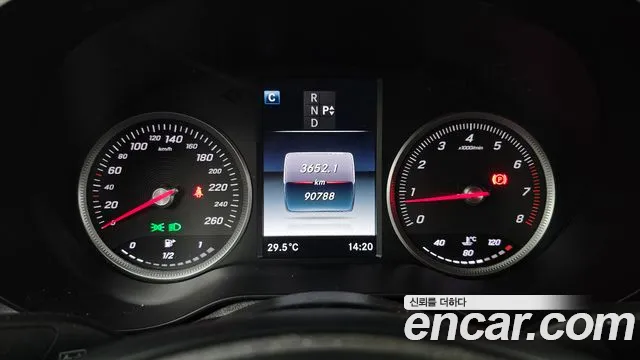 Mercedes-Benz GLC 2019 thumb 8