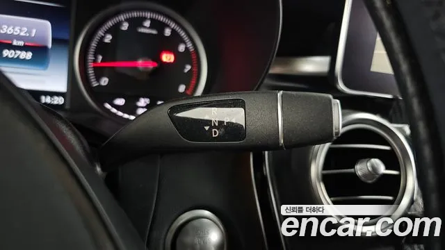 Mercedes-Benz GLC 2019 thumb 9