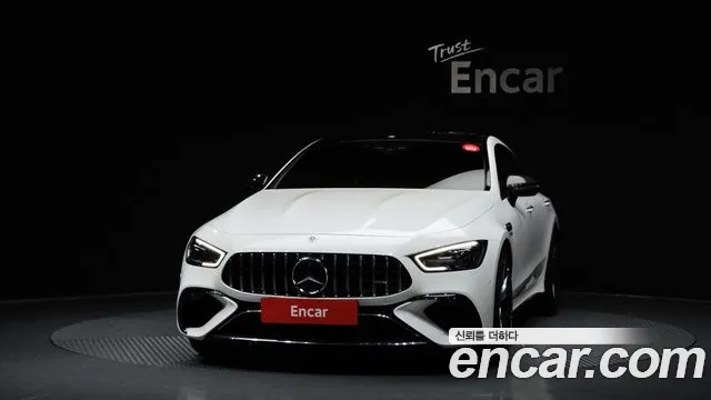 Mercedes-Benz AMG GT 2023 thumb 3