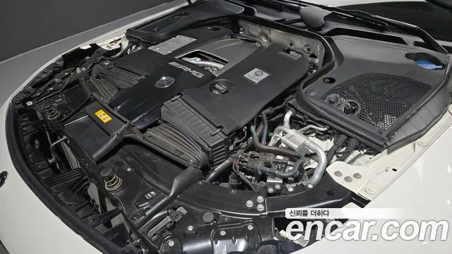 Mercedes-Benz AMG GT 2023 thumb 6